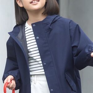 Uniqlo Navy raincoat for Kids